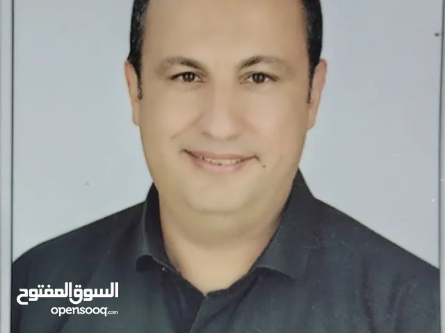 مدرس اول ( أ ) تربية اسلامية  ومحفظ قرأن  كريم خبرة تسعة عشر عاما بالتدريس بالازهر الشريف