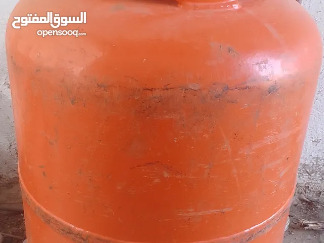 للبيع اسطوانه ومروحه ومكرويف ومكنسه كهربائيه نظيفه جدا السعر 400