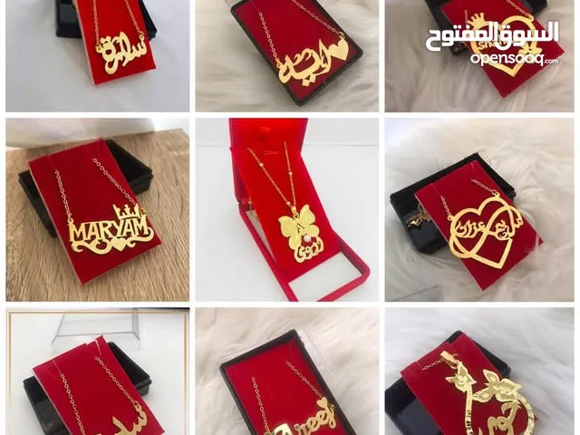 تفصيل قلادات مطلية بالذهب