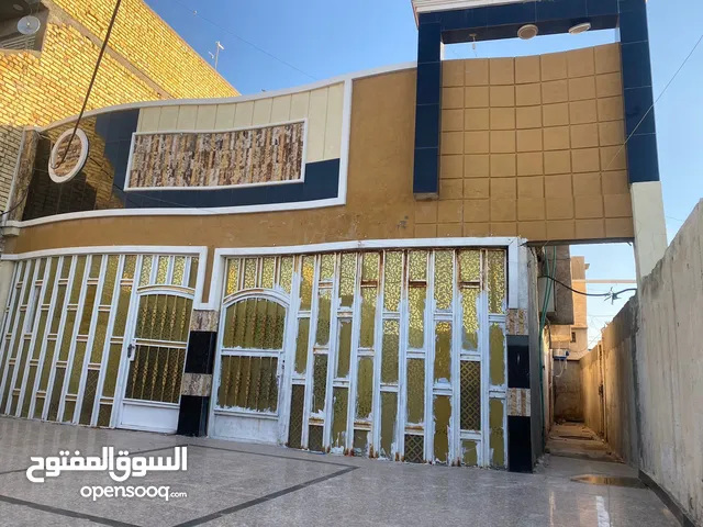 250 m2 3 Bedrooms Townhouse for Sale in Dhi Qar Al-Nasriya
