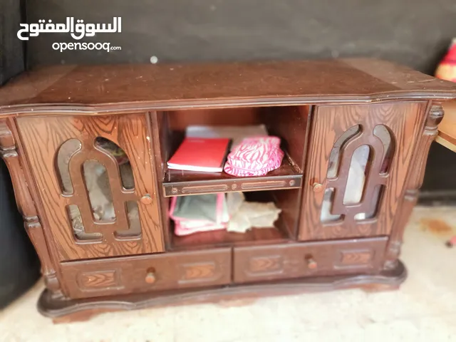 طاولة شاشه