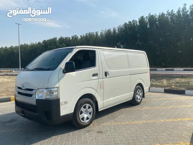 Toyota Hiace 2018 in Sharjah