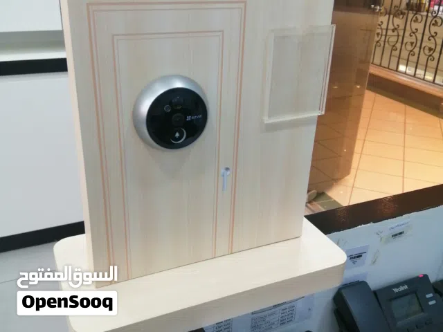 جرس عين باب فيديو يركب على باب الشقة من الخارج بشاشة داخلية