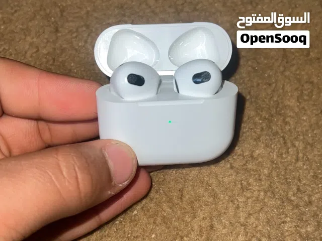 ايربودز اير 3 مزالت جديدة مستخدمة مرة وحدة للبيع مكانها بنغازي