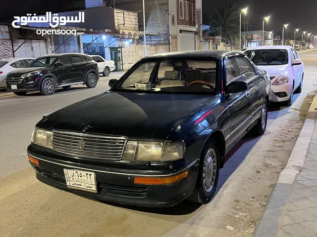 تويوتا كراون بطه متصل 92 اقرة الوصف
