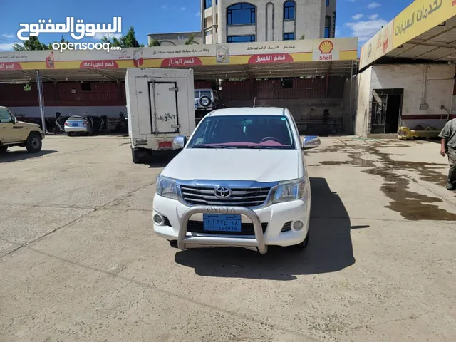 Used Toyota Hilux in Sana'a