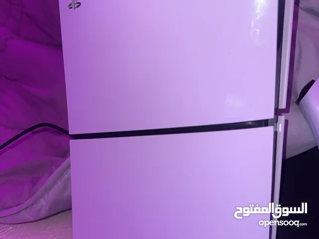 بلستيشن5 مع يد