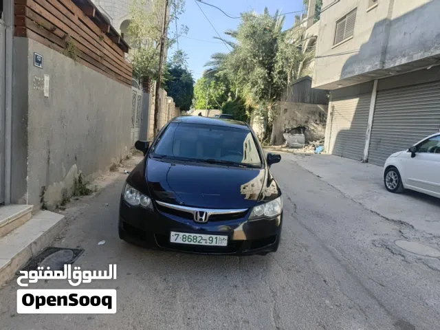 2009 هوندا سيفيك Standard