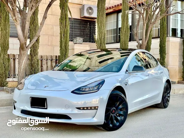 Tesla Model 3 standard plus 2019 كرت ابيض