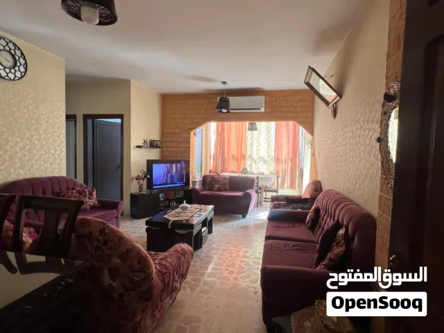 شقة مميزة للبيع في منطقة الذراع الغربي ، طابق ثالث