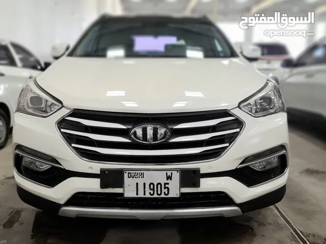 Hyundai Santa Fe 2014 in Um Al Quwain