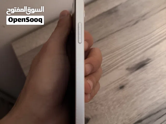 Apple iPhone 12 64 GB in Tripoli