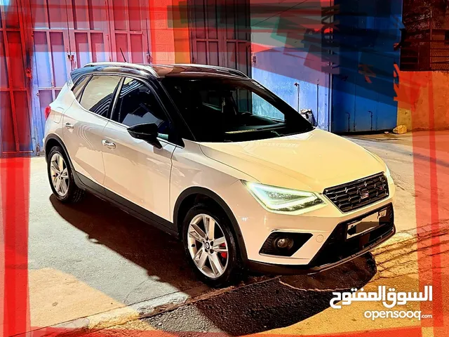 سيات ارونا FR ترخيص 21 ديجيتال بصمه سقف اسود