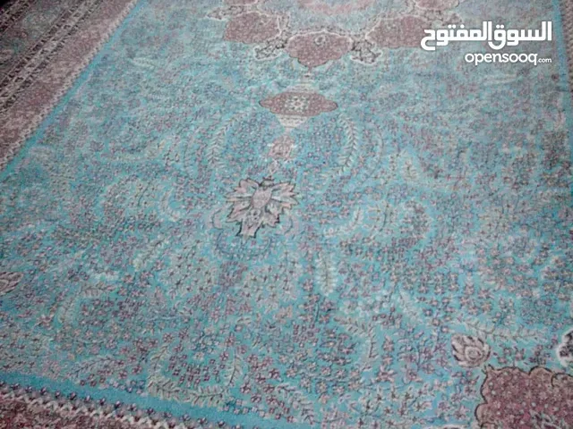 سجادتين للبيع في الزرقاء حي الرشيد