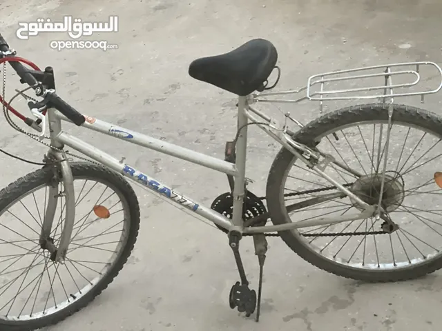 بسكليت  (غيارات) الماني بحالة الوكاله ولا اجمل