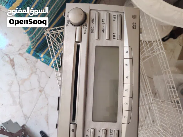 للبيع مسجل وكاله لالتيمان 2017 و كامري 2011