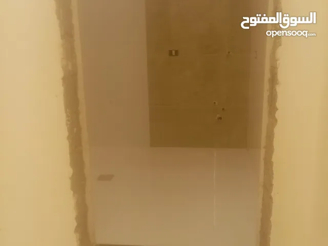 اسطي مصري خدمات سراميك ورخام وباركيه مطبخ رخام