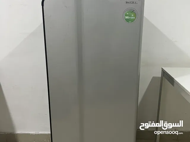 Toshiba refrigerator (180 liters)