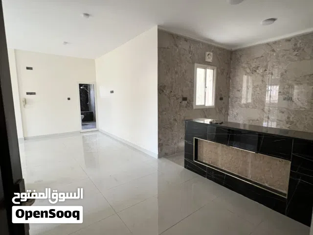 210 m2 4 Bedrooms Apartments for Rent in Sana'a Haddah
