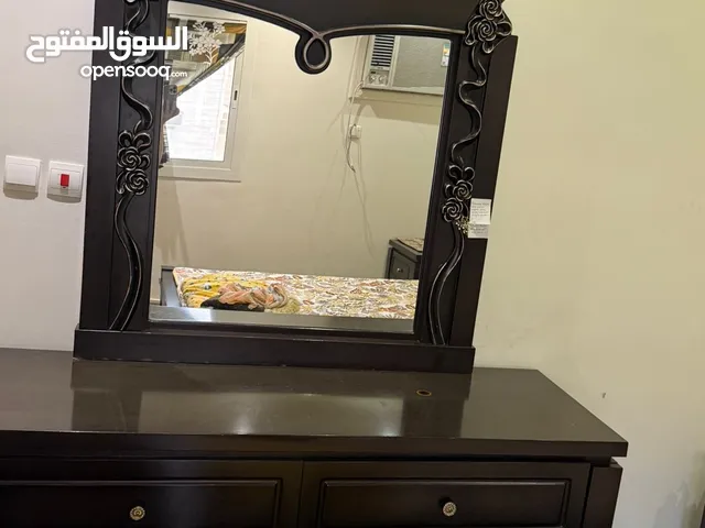 bedroom furniture set