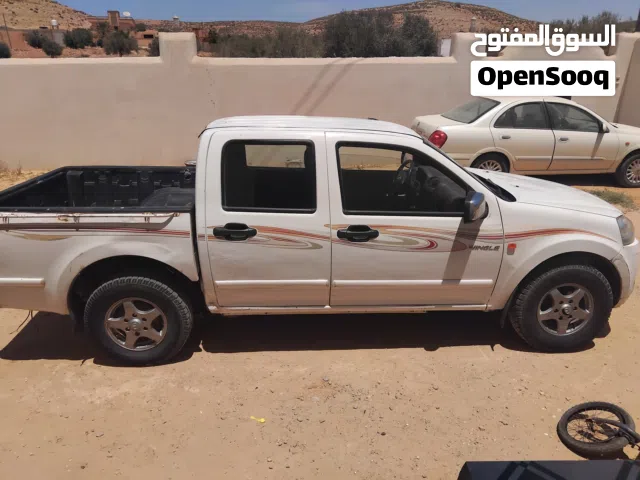 2013 Toyota Hilux DLX