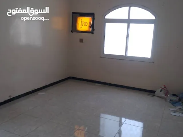 شقة للايجار 3 غرف ب 300 ريال