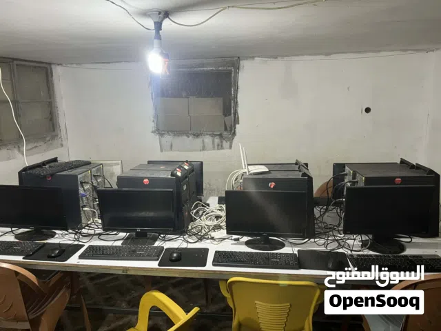 اجهزة كمبيوترات محل سلتك كونترا سترايك