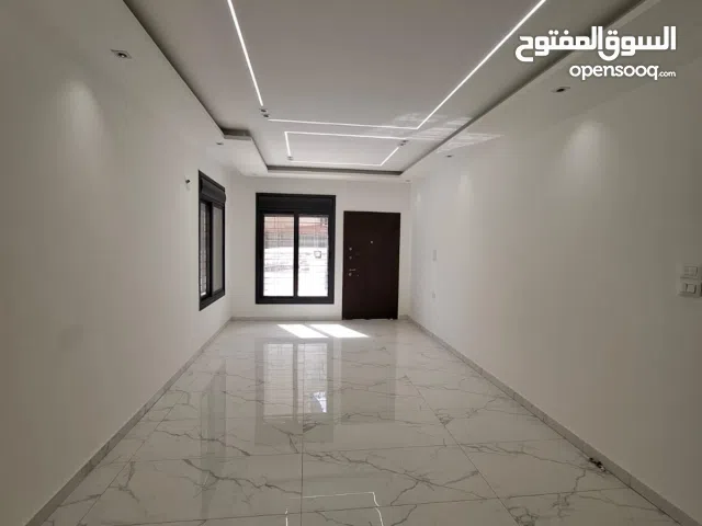 170 m2 3 Bedrooms Apartments for Rent in Amman Shafa Badran