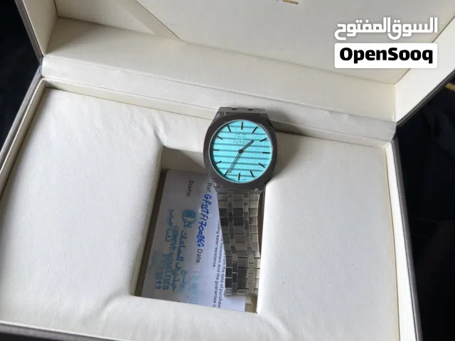 ساعه للبيع