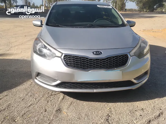 Used Kia K3 in Tripoli