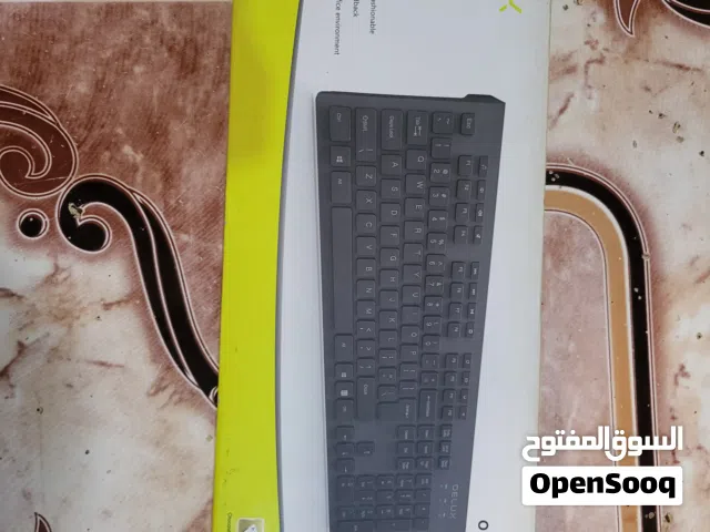 كسبورد USB من شركه DElux السعر 25 ريال سعودي الحاله ممتازه جديد