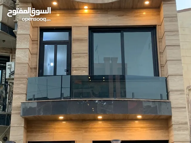 200m2 3 Bedrooms Townhouse for Sale in Baghdad Yarmouk