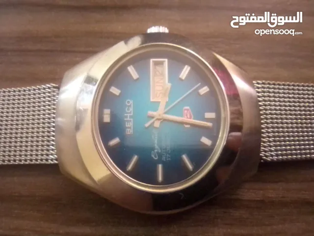 ساعة سويسرية للبيع