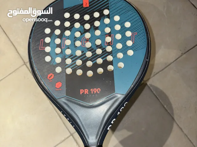 مضرب بادل من شركة LIGHT مو مستعمل وايد
