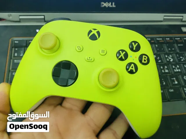 يد اكس بوكس نظيفه شغاله تبي بطارية فقط سعر حرق