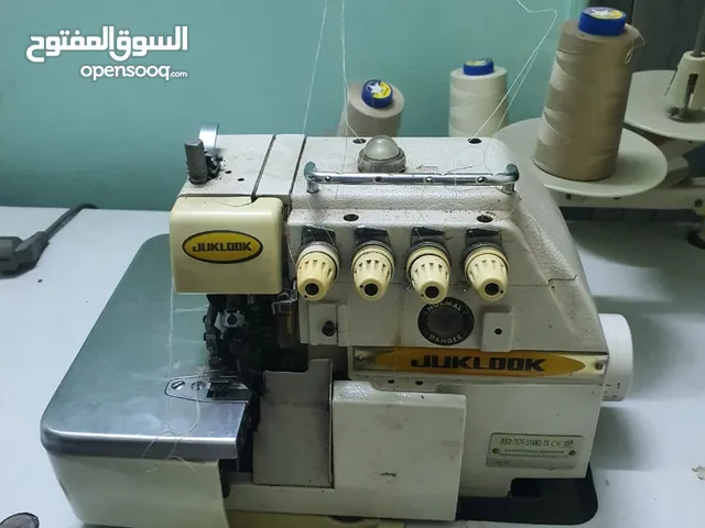 ماكينه اوفر خمسه فتله مستعمله بسعر جيد للمصانع والعاملين بالخياطه والتفصيل