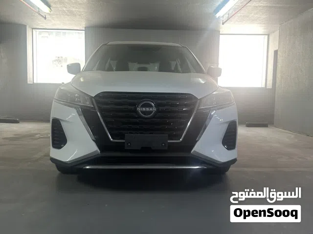2024 NISSAN KICKS