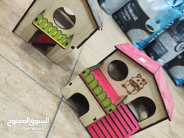 بيت هامستر مميز من اجود انواع الخشب يوضع داخل القفص او بالمكان المناسب