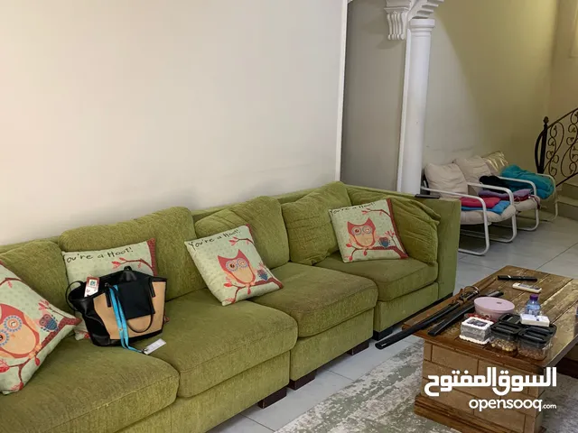 0m2 4 Bedrooms Townhouse for Sale in Muharraq Al-Dair