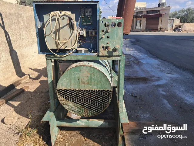 مولد كهرباء ديزل