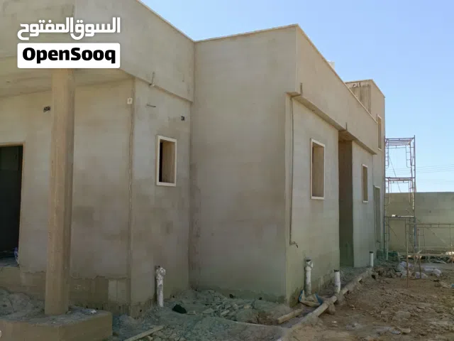 170 m2 3 Bedrooms Townhouse for Sale in Benghazi Al-Faqa'at
