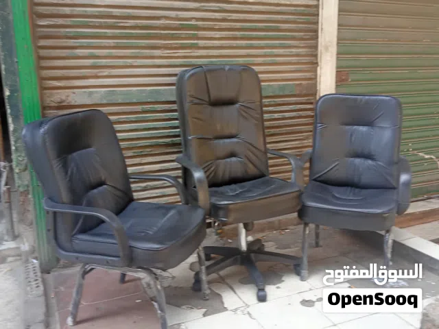 اثاث مكتبي