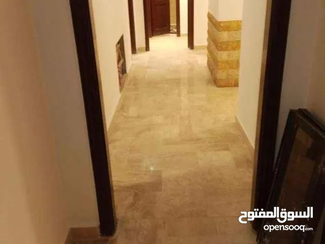 185 m2 3 Bedrooms Apartments for Rent in Amman Khalda