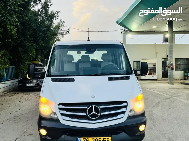 مرسيدس 519