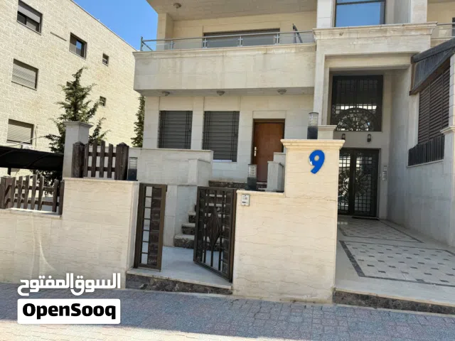 195 m2 3 Bedrooms Apartments for Sale in Amman Marj El Hamam