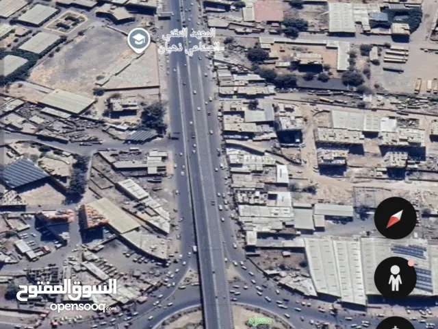 محل للإيجار على خط عمران (ش 40 -مساحة لبنه وربع