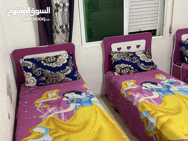 عرفة نوم بنات