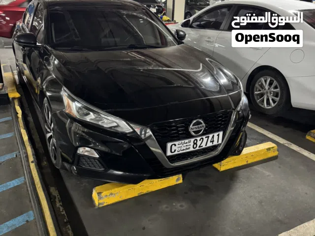 Nissan Altima sport 2021