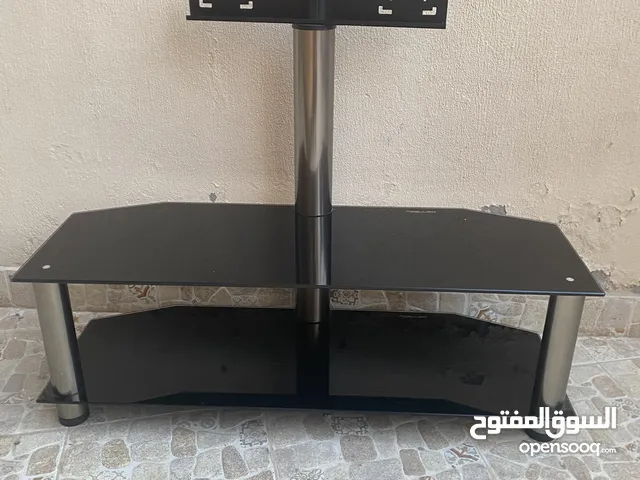 للبيع طاولة تلفاز بحالة جدا جدا ممتازة