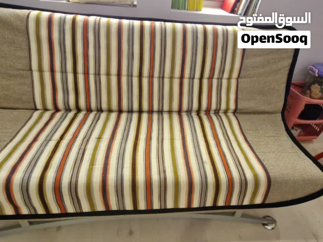 3 seater sofa come bed .